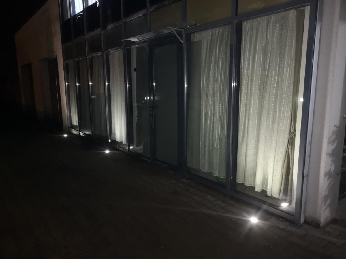 Aqua Apartman Satu Mare Dış mekan fotoğraf