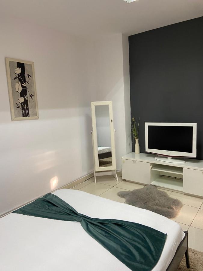 Aqua Apartman Satu Mare Dış mekan fotoğraf