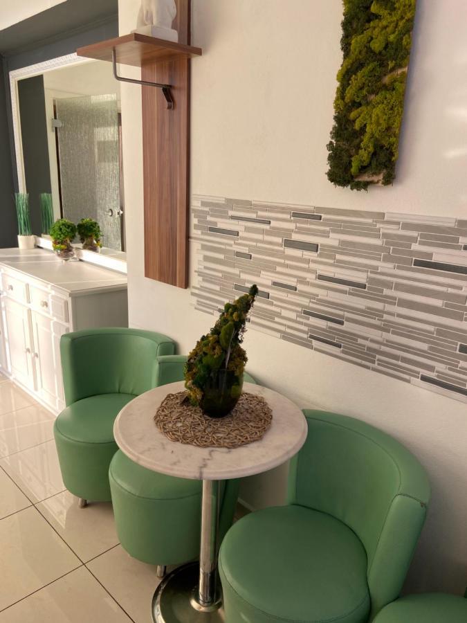 Aqua Apartman Satu Mare Dış mekan fotoğraf